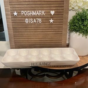 RAE DUNN FREE RANGE 12 EGG HOLDER.